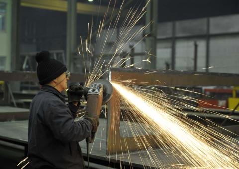 Metalúrgica apresenta Arena da Amazônia à imprensa portuguesa